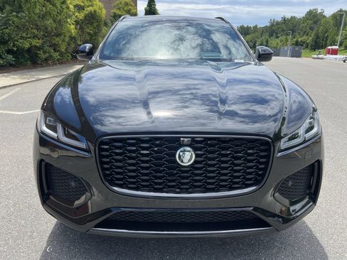 Used 2026 Jaguar F-PACE R-Dynamic S AWD/4WD image 11