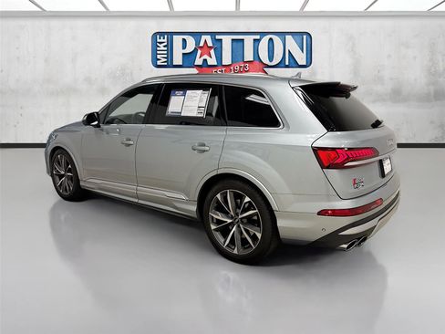 Used 2023 Audi SQ7 Prestige w/ Prestige Package AWD/4WD image 5