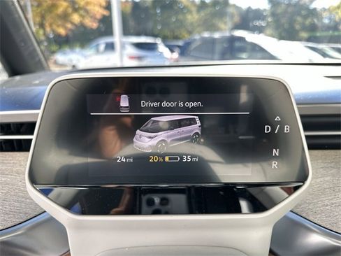 New 2025 Volkswagen ID. Buzz Pro S Plus image 15