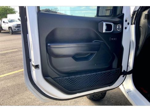 Used 2021 Jeep Wrangler Unlimited Sport AWD/4WD image 24