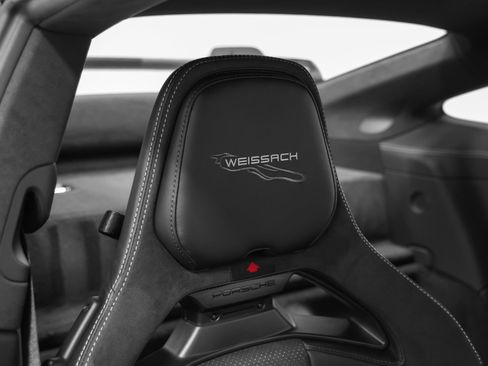 Certified 2026 Porsche 911 GT3 RWD image 40