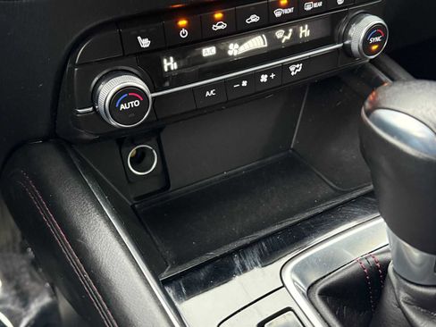 Certified 2023 MAZDA CX-5 Carbon Edition image 27