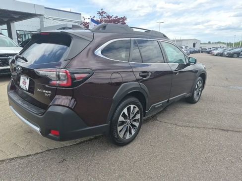 Certified 2024 Subaru Outback Limited XT AWD/4WD image 9