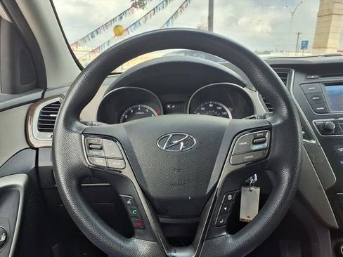 Used 2017 Hyundai Santa Fe Sport FWD image 17
