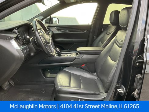 Certified 2023 Cadillac XT5 Premium Luxury w/ LPO, Floor Liner Package image 2