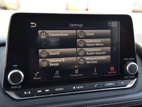 Used 2023 Nissan Rogue SV AWD/4WD image 13