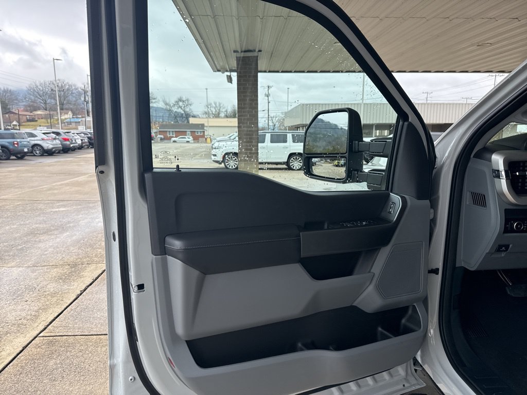 Used 2026 Ford F250 XL w/ STX Appearance Package AWD/4WD image 15