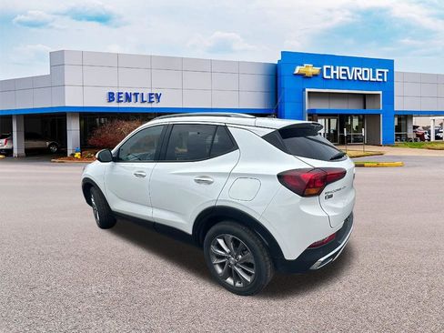 Used 2022 Buick Encore GX Essence w/ Advanced Technology Package image 5