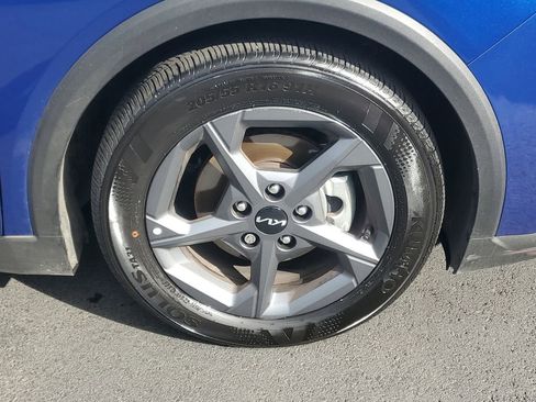 Used 2025 Kia K4 LXS image 6