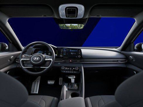 New 2026 Hyundai Elantra Sport image 11