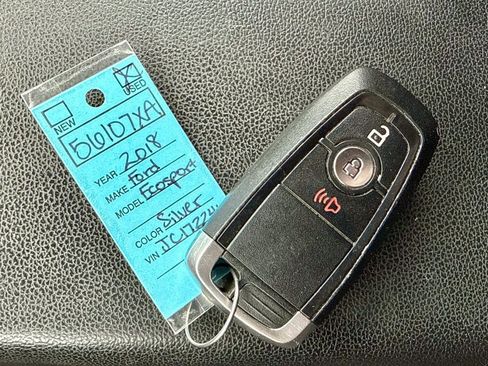 Used 2018 Ford EcoSport SE image 27