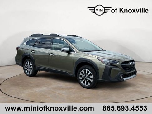 Used 2024 Subaru Outback Touring AWD/4WD image 1