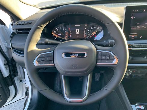 New 2026 Jeep Compass Limited AWD/4WD image 25