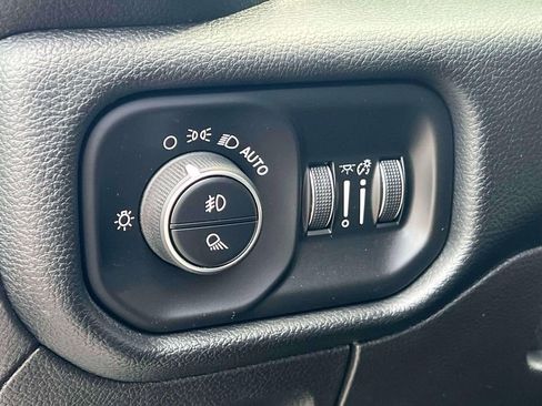 Used 2021 RAM 1500 Laramie AWD/4WD image 23