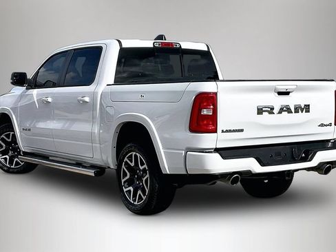 Used 2025 RAM 1500 Laramie w/ Sport Appearance Package AWD/4WD image 4