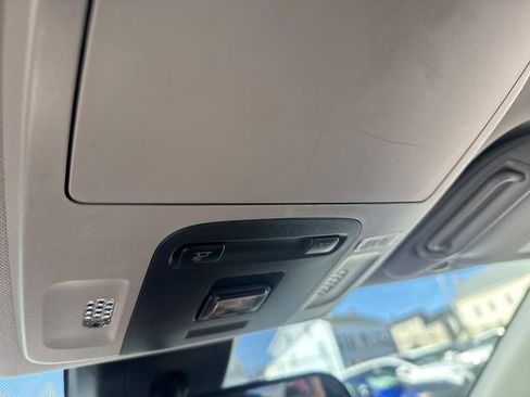 Used 2022 Toyota Camry LE image 24