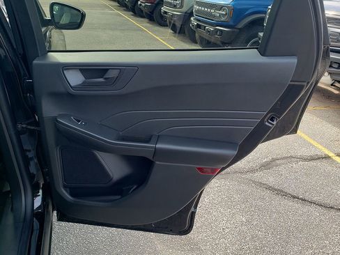 New 2026 Ford Escape Active w/ Tech Pack #1 FWD image 17