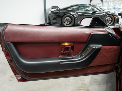 Used 1993 Chevrolet Corvette Convertible RWD image 36