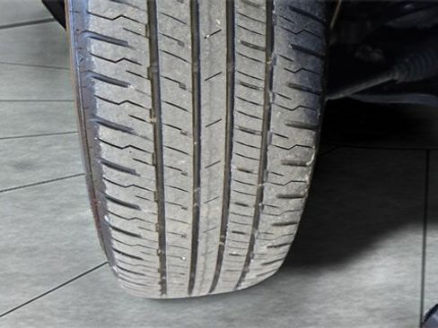 Used 2023 Toyota RAV4 XLE image 31