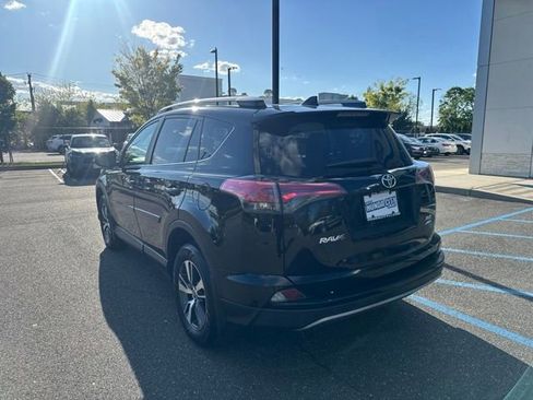 Used 2018 Toyota RAV4 XLE w/ Plus Extra Value Package AWD/4WD image 6