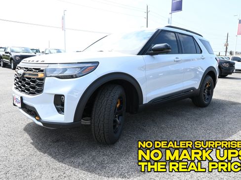 New 2026 Ford Explorer Tremor w/ Tremor Convenience Package AWD/4WD image 9