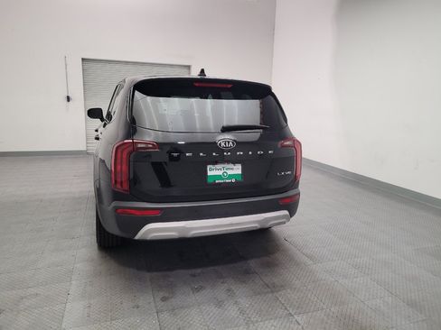 Used 2021 Kia Telluride LX FWD image 6
