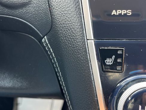 Used 2018 Subaru Outback 3.6R Touring w/ Popular Package #3 image 19