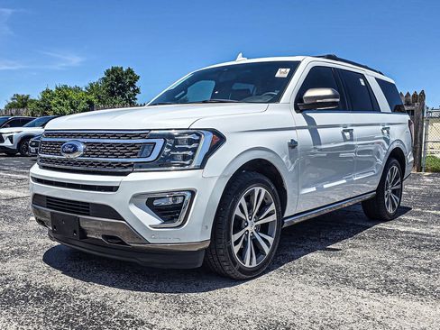 Used 2020 Ford Expedition King Ranch AWD/4WD image 3