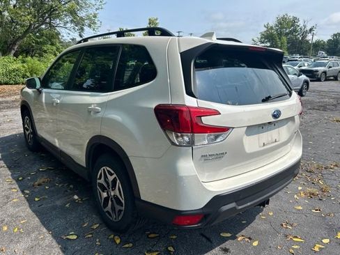 Certified 2023 Subaru Forester Premium AWD/4WD image 7