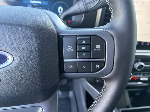 Used 2026 Ford F350 Lariat w/ Black Appearance Package image 48