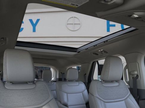 New 2026 Ford Explorer Active w/ Active Comfort Package image 22