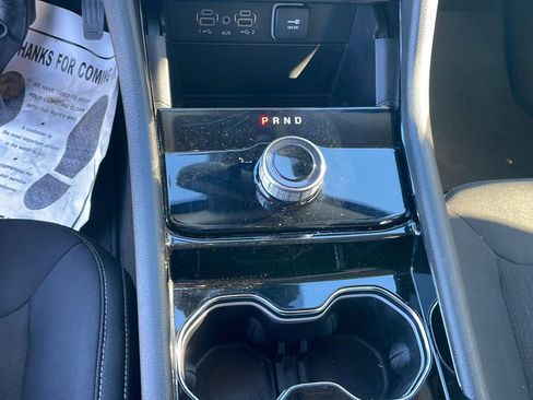 Used 2023 Jeep Grand Cherokee L Laredo image 20