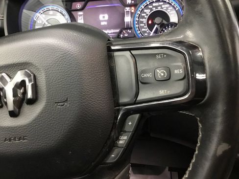 Used 2022 RAM 1500 Limited w/ Body Color Bumper Group AWD/4WD image 39