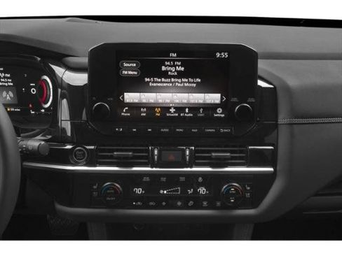Used 2025 Nissan Pathfinder Platinum FWD image 13