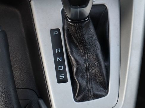 Used 2014 Ford Focus SE w/ Equipment Group 201A image 22