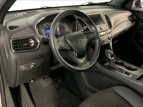 Used 2023 Chevrolet Equinox RS FWD image 14