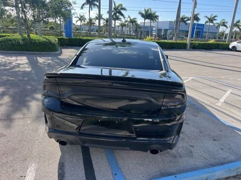 Used 2023 Dodge Charger SRT Hellcat w/ Harman/Kardon Audio Group RWD image 5