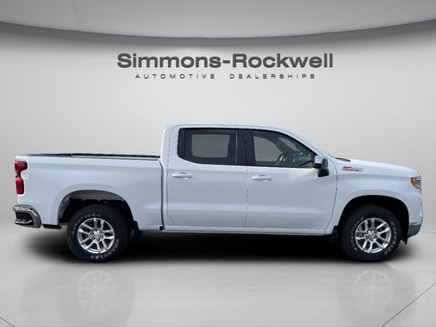 New 2026 Chevrolet Silverado 1500 LT w/ Z71 Off-Road Package AWD/4WD image 10