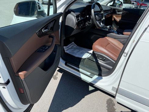 Used 2018 Audi Q7 3.0T Prestige image 20