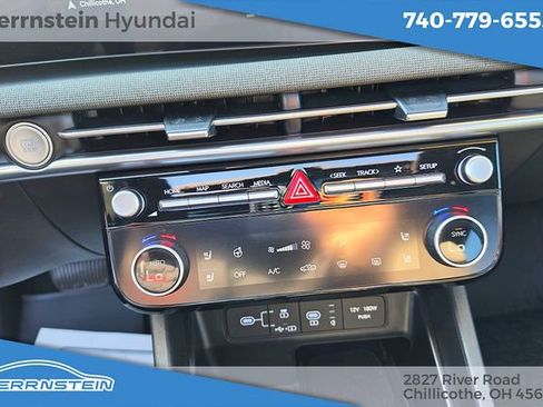 Used 2025 Hyundai Santa Cruz Limited image 22