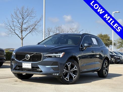Used 2022 Volvo XC60 B5 Momentum w/ Protection Package Premier image 2