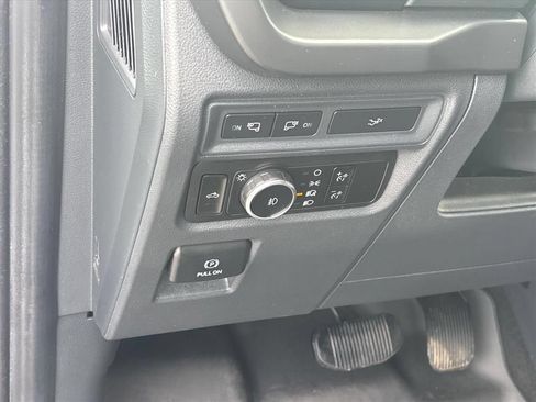 Used 2024 Ford F150 XLT w/ Equipment Group 302A MID AWD/4WD image 27