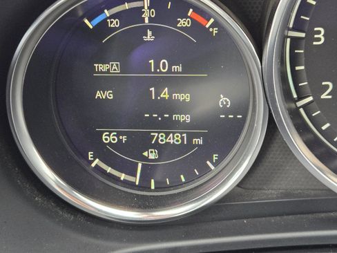 Used 2020 MAZDA MX-5 Miata RF Club RWD image 14
