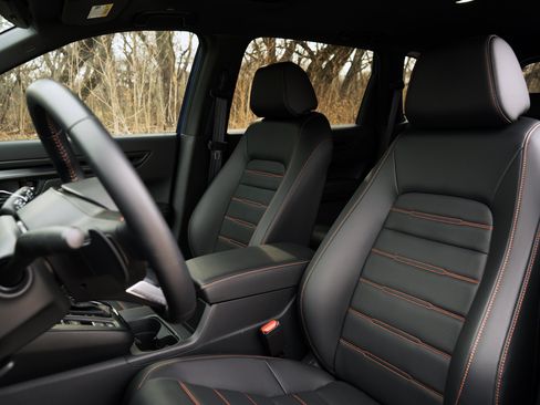 Used 2025 Honda CR-V Sport-L image 17