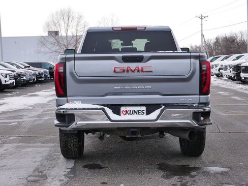 Used 2025 GMC Sierra 2500 SLT w/ SLT Convenience Package image 6