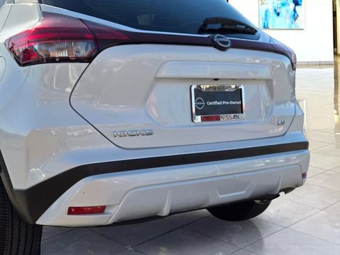 Certified 2023 Nissan Kicks SV FWD image 6