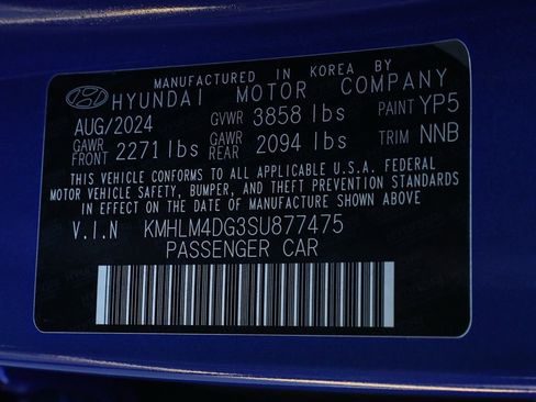 Used 2025 Hyundai Elantra Sport w/ Cargo Package image 32