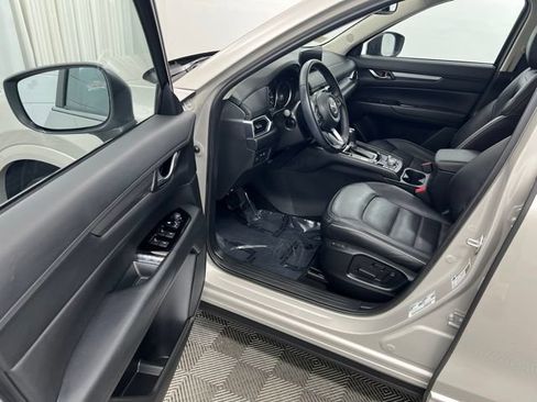 Used 2024 MAZDA CX-5 AWD 2.5 S w/ Preferred Package image 12