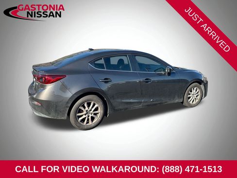 Used 2016 MAZDA MAZDA3 i Grand Touring image 1