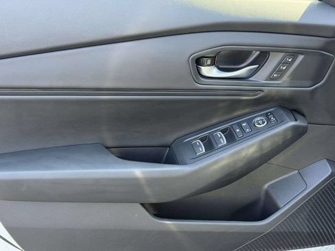 Certified 2025 Honda Accord EX-L image 6